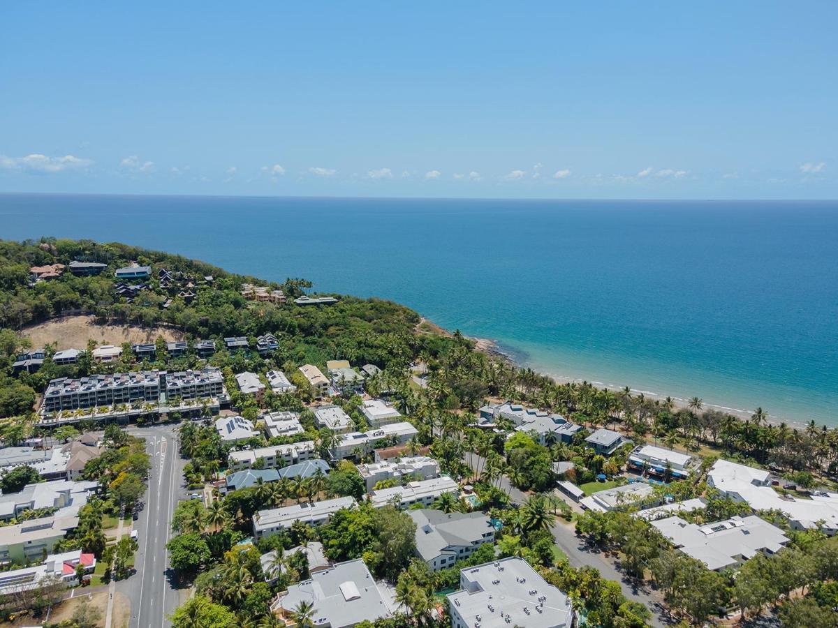 Aparthotel Garrick House à Port Douglas Extérieur photo