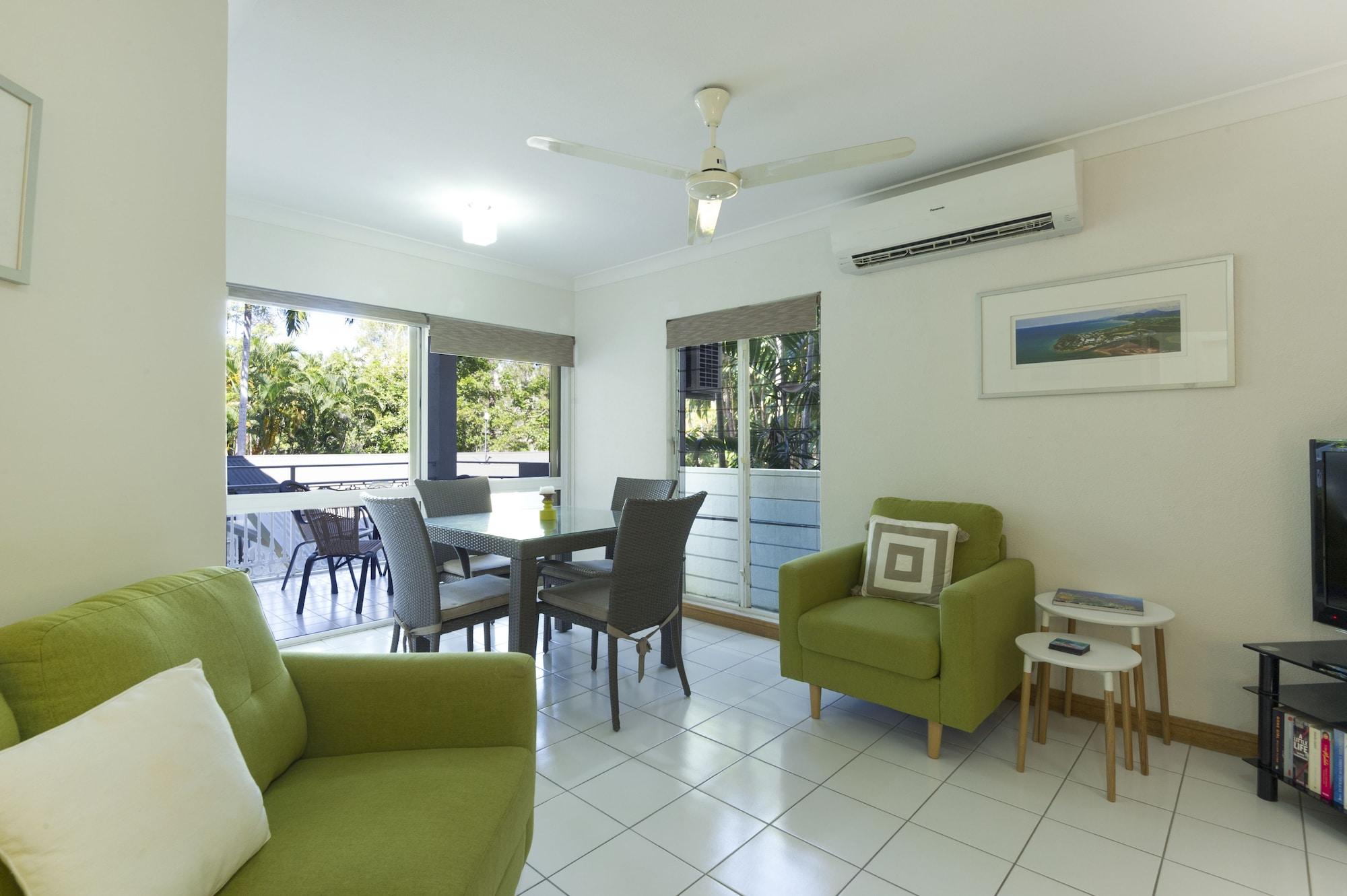 Aparthotel Garrick House à Port Douglas Extérieur photo