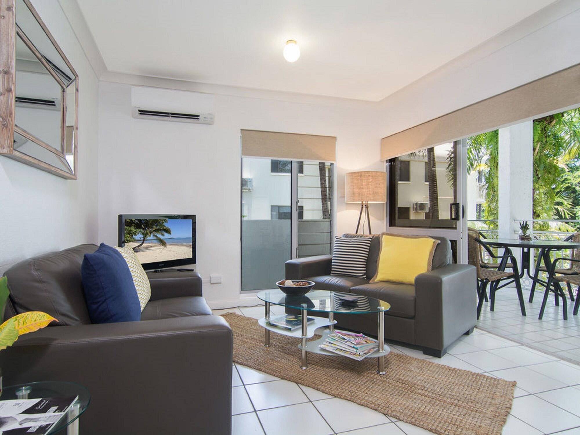 Aparthotel Garrick House à Port Douglas Extérieur photo