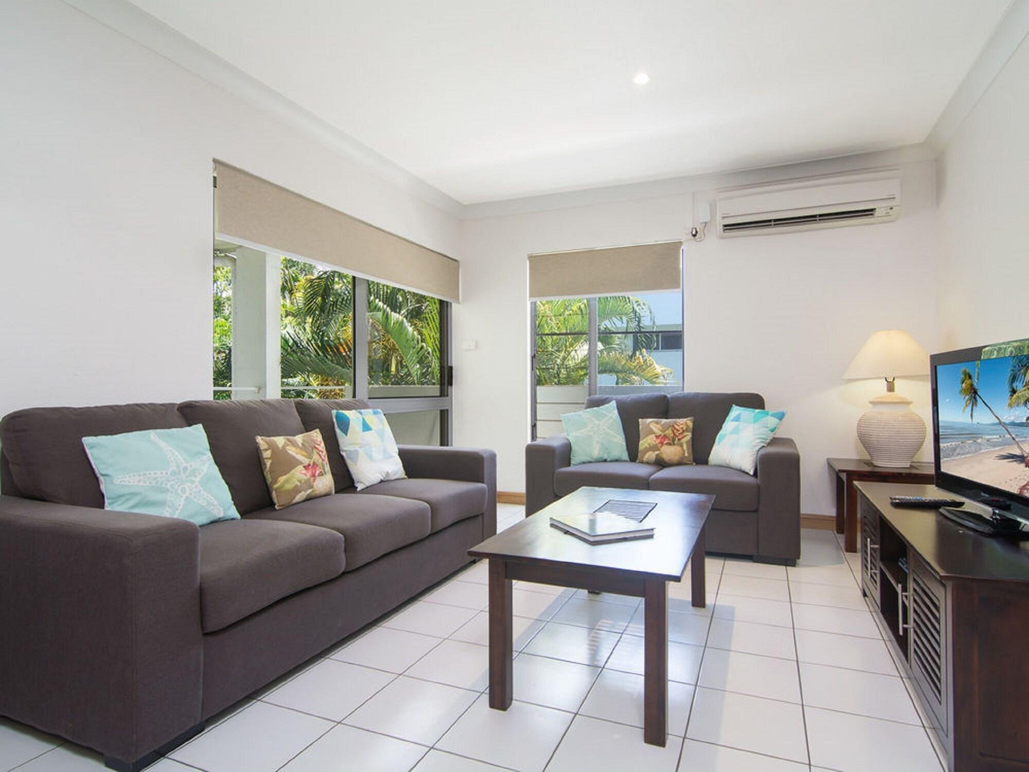 Aparthotel Garrick House à Port Douglas Extérieur photo